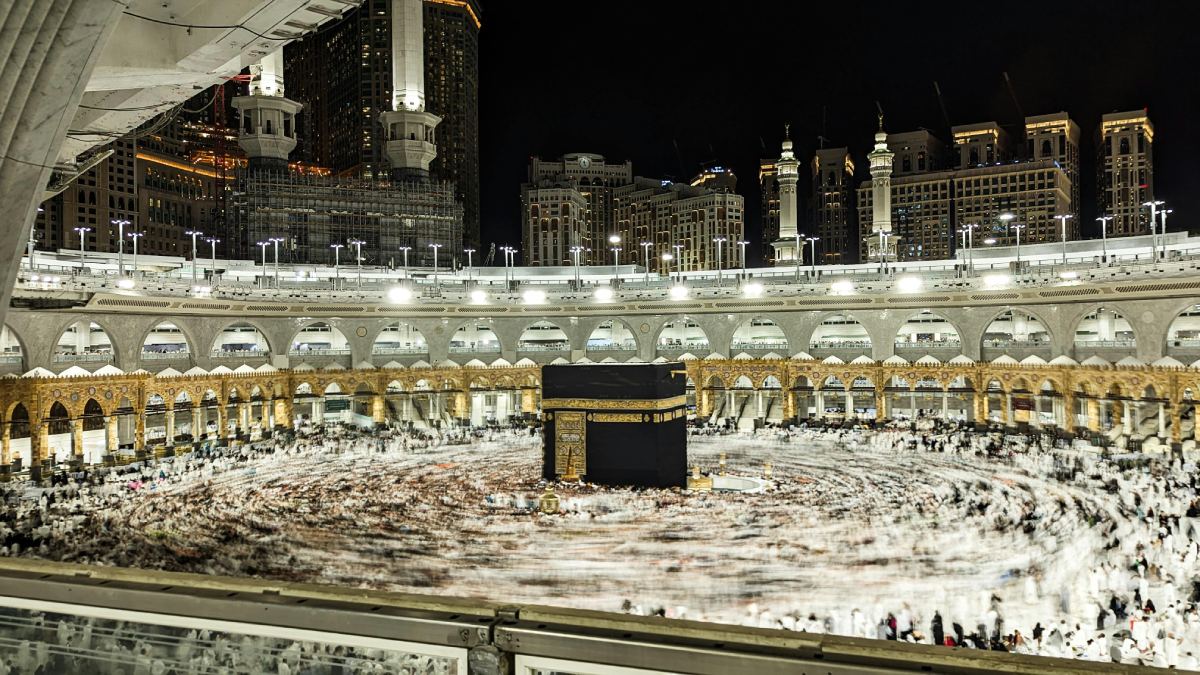 Pakistan Launches ThreeInstalment Payment Plan for Hajj 2025 The